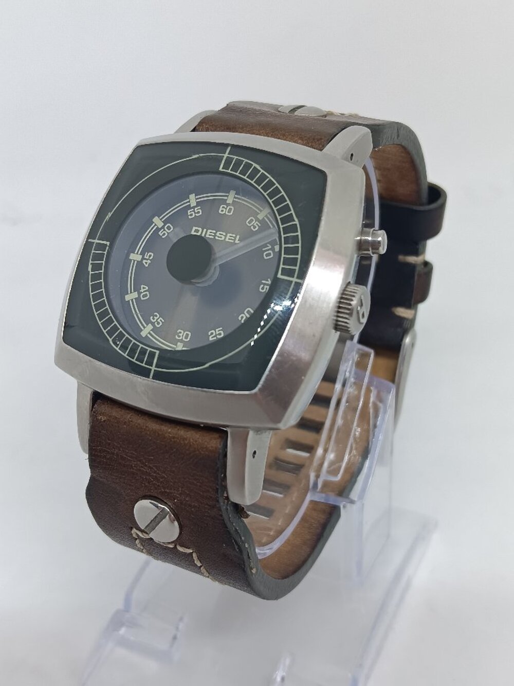 VINTAGE Diesel Core DZ-1065 Men's 38mm x 38mm S/Steel Japanese Quartz Watch